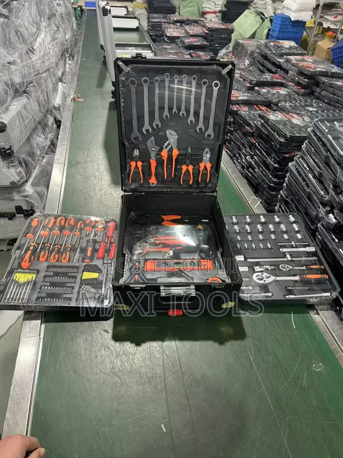 499-Piece Professional Tool Set