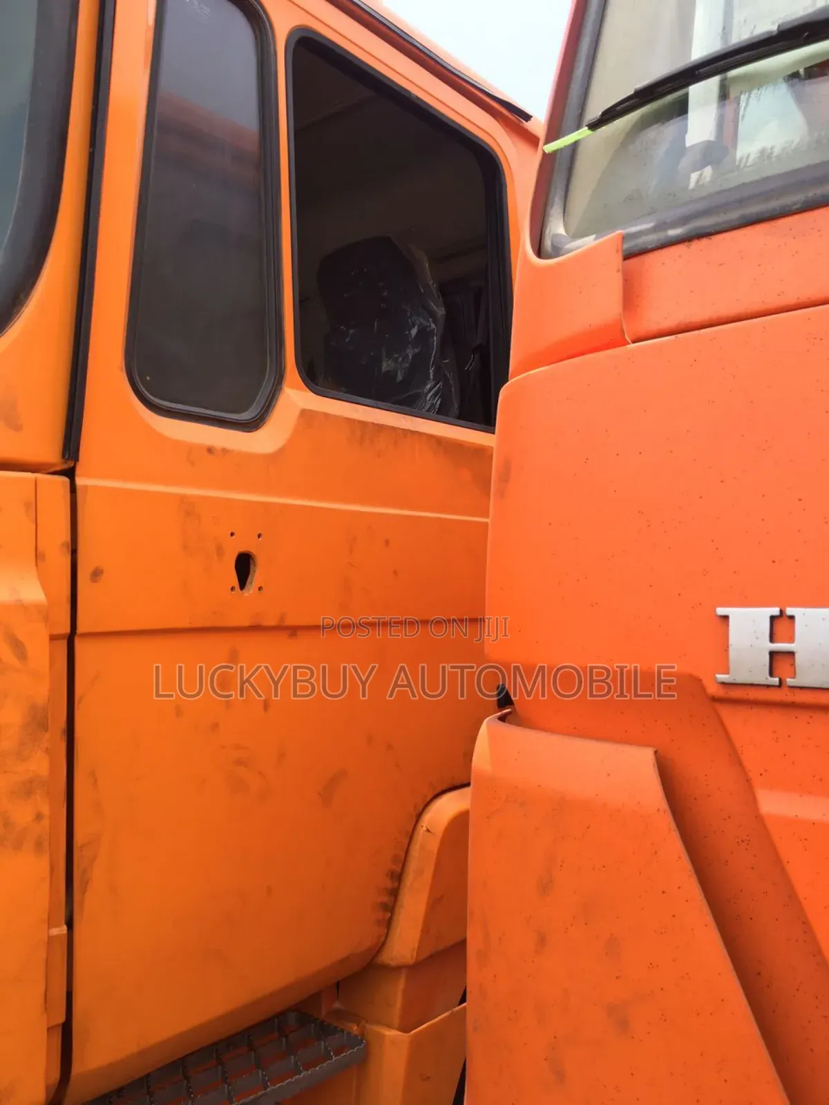 Shacman F3000 Dump Truck