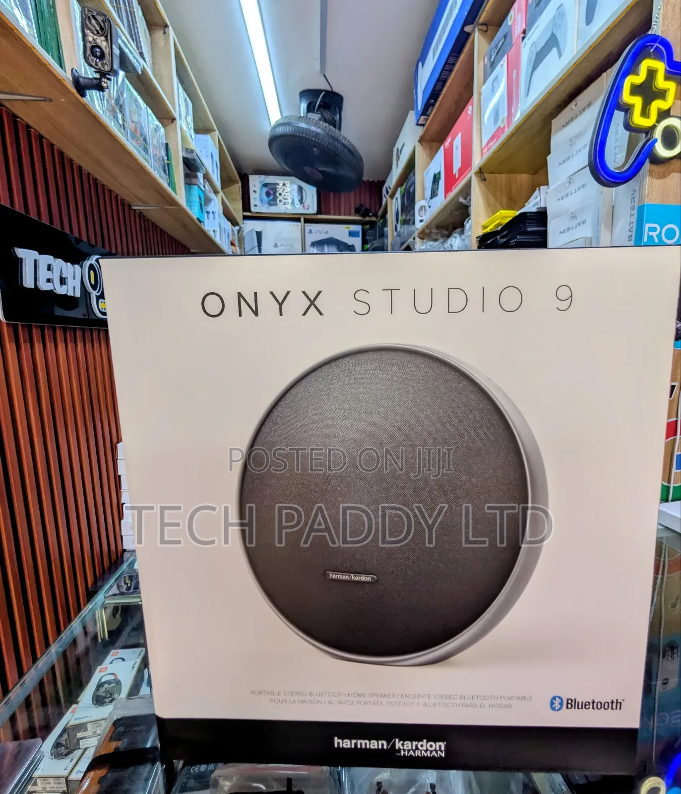 Geniune Harman Kardon Onyx Studio 9