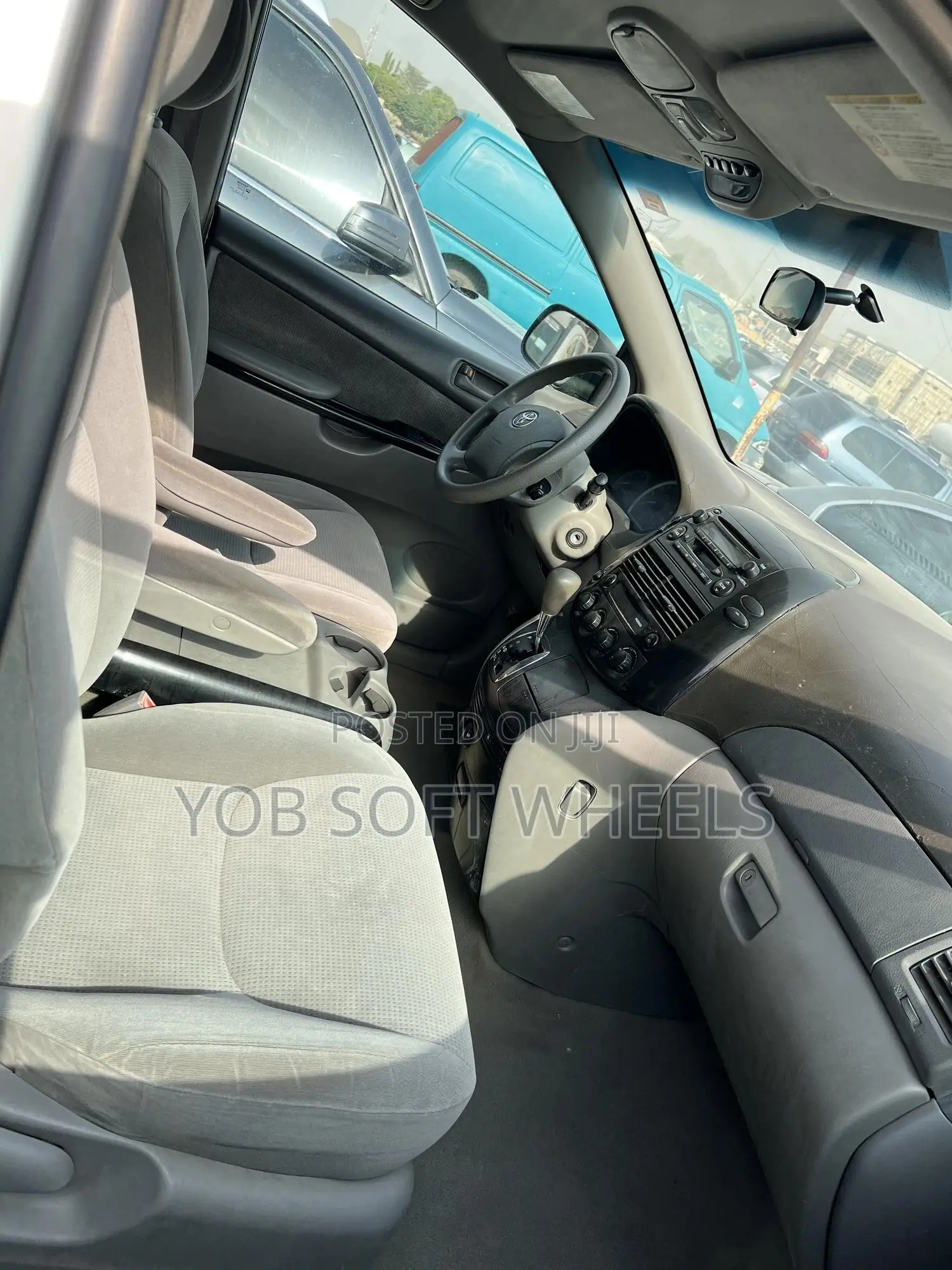 Toyota Sienna LE AWD 2005 Silver