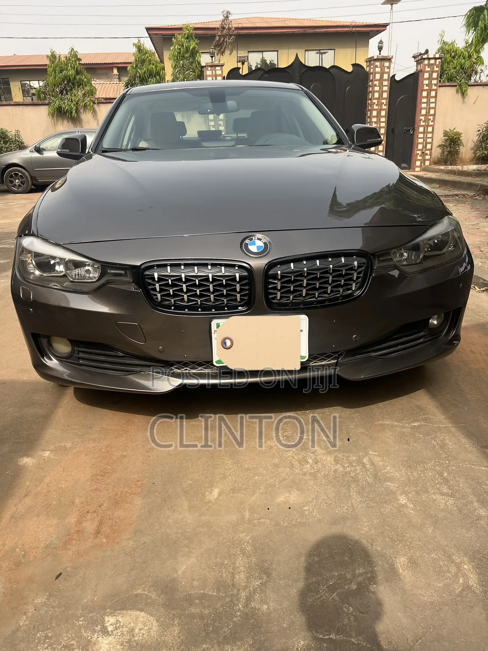 BMW 328i 2013 Brown