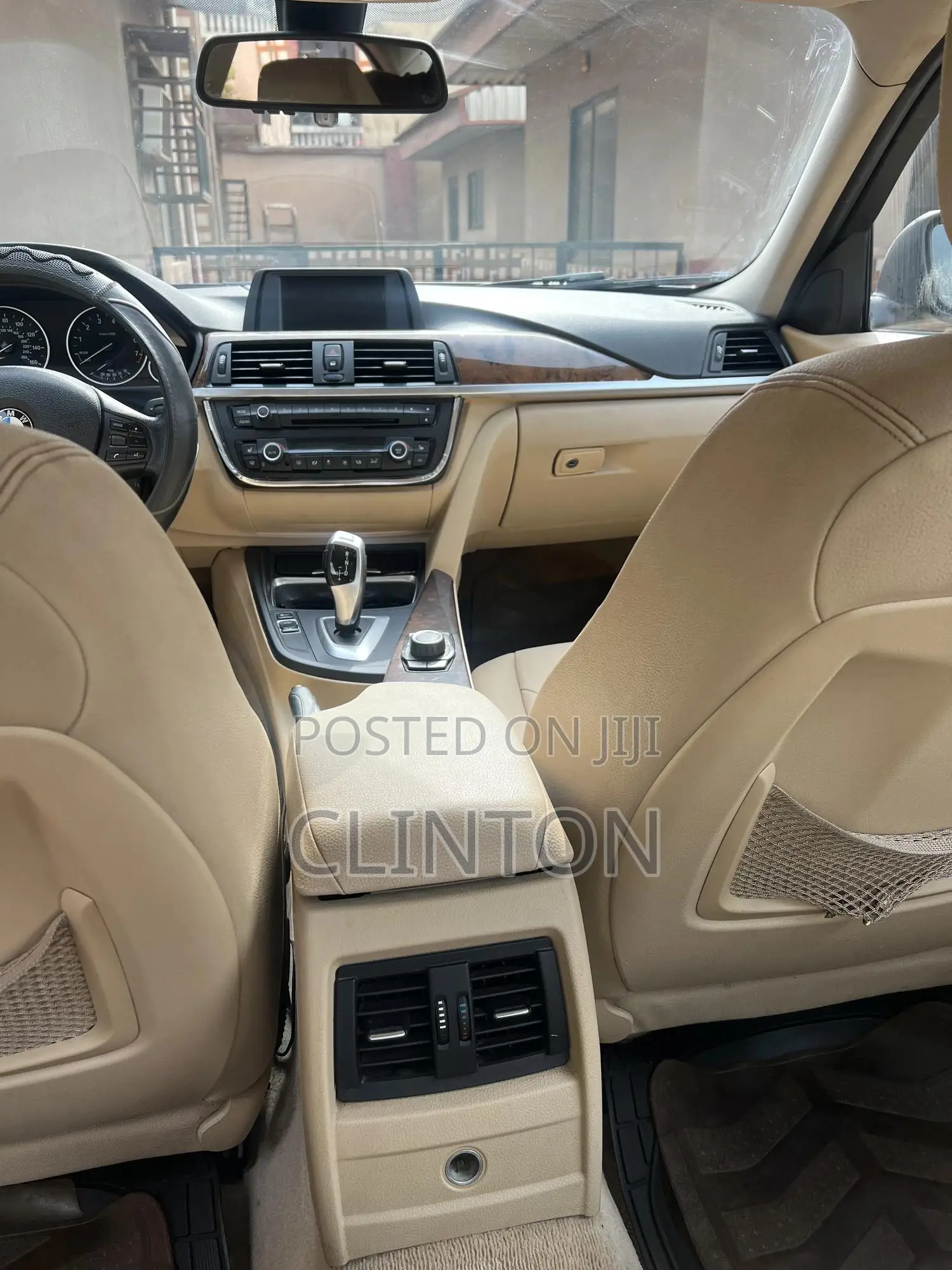 BMW 328i 2013 Brown
