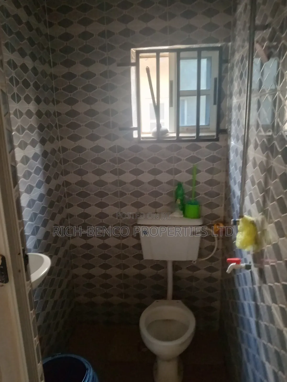 Studio Apartment in Obasanjo Road, Dutse-Alhaji for rent