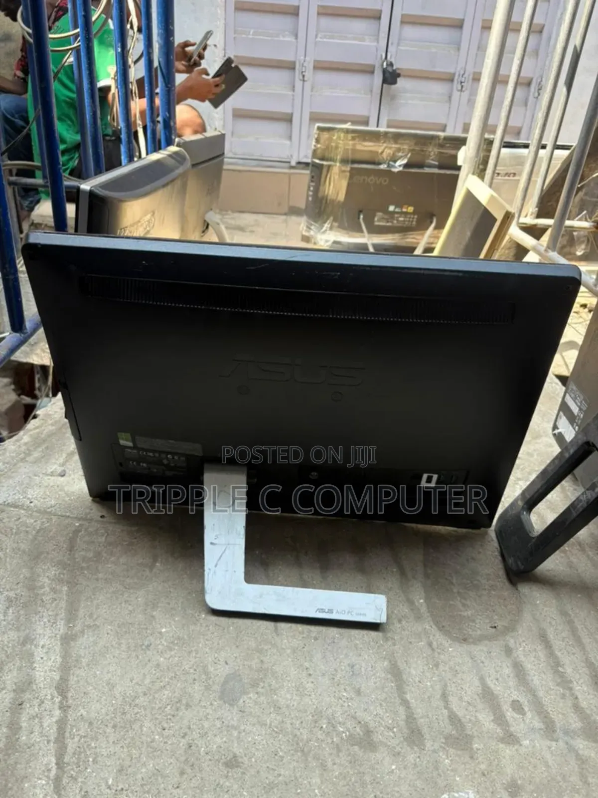 Desktop Computer Asus 4GB AMD HDD 500GB