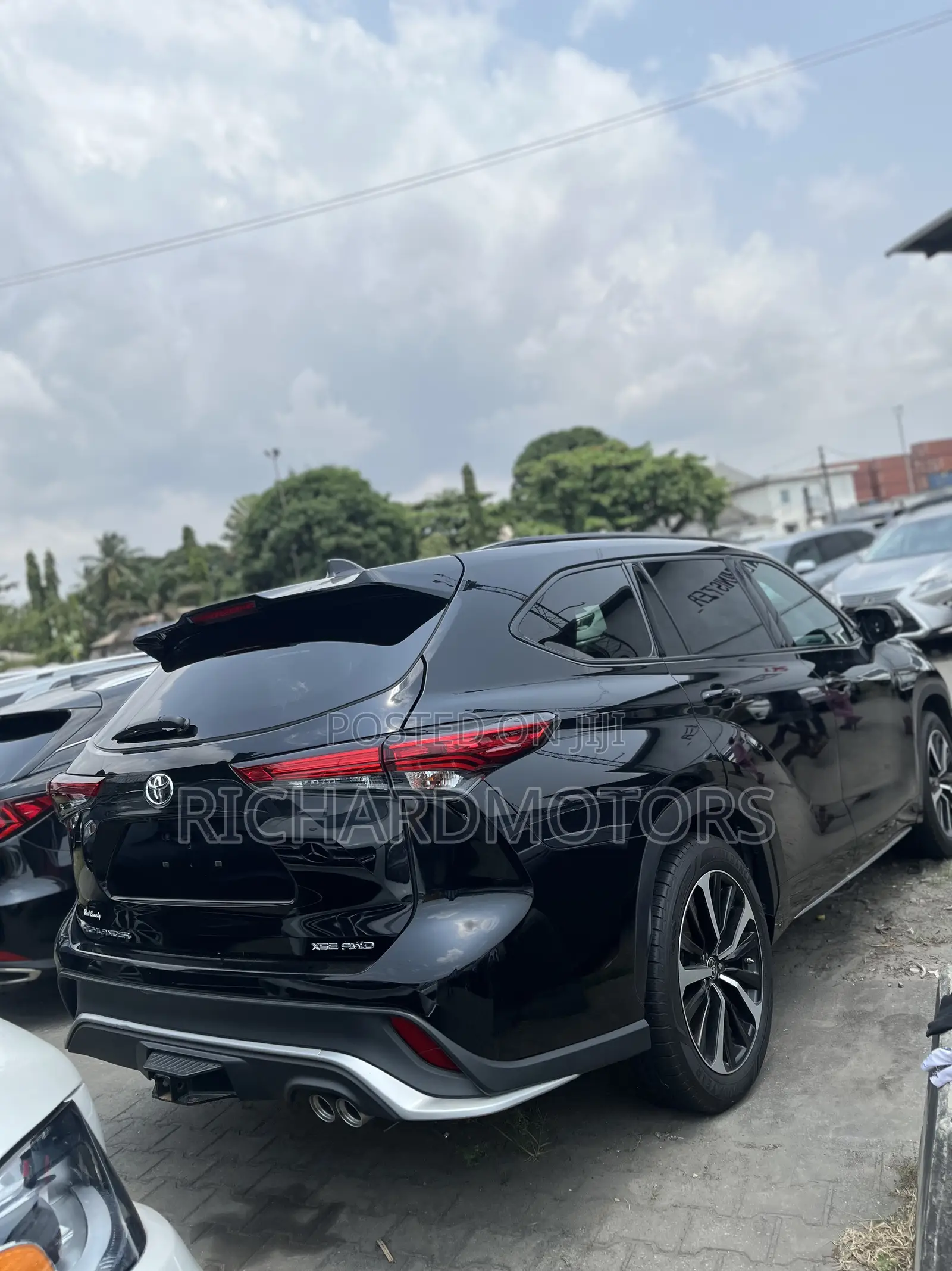 Toyota Highlander XSE 2022 Black
