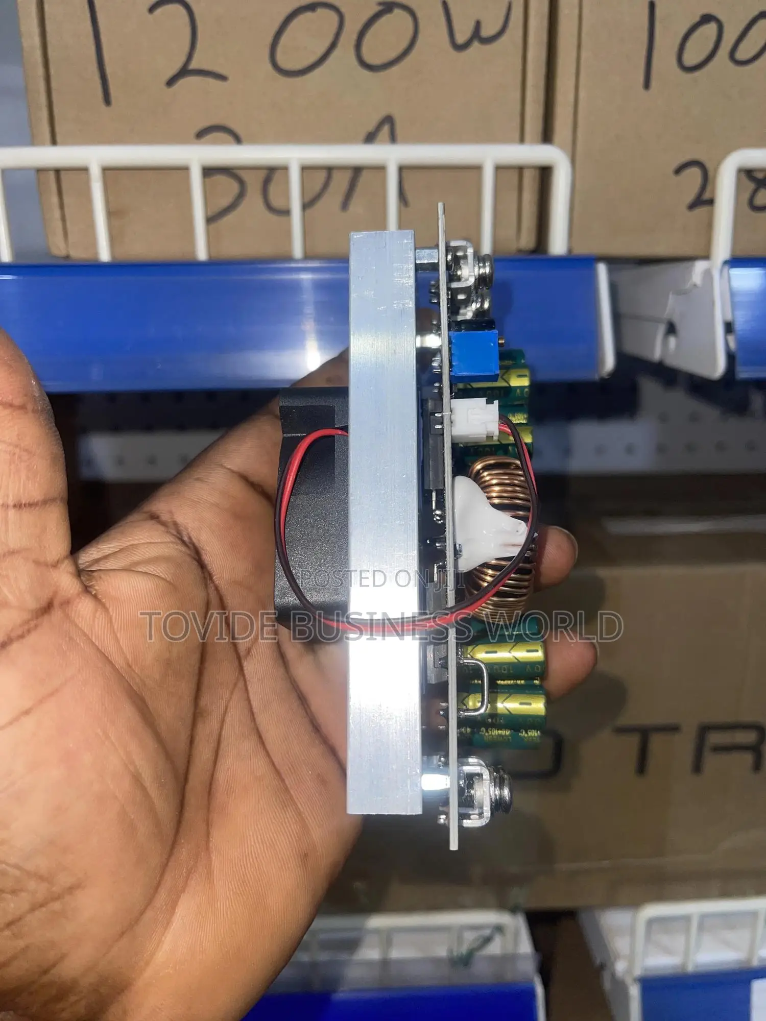 1200w 30a Dc-Dc Step Down (Buck) Converter With Cooling Fan