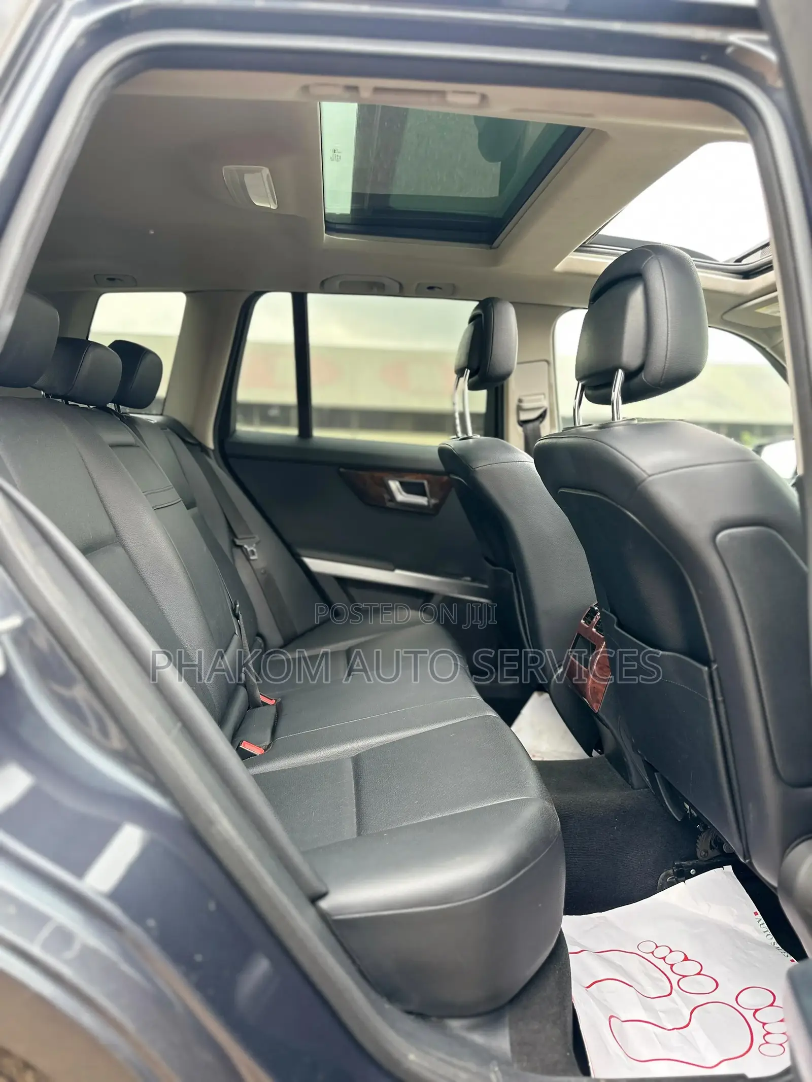 Mercedes-Benz GLK-Class 350 4MATIC 2014 Gray