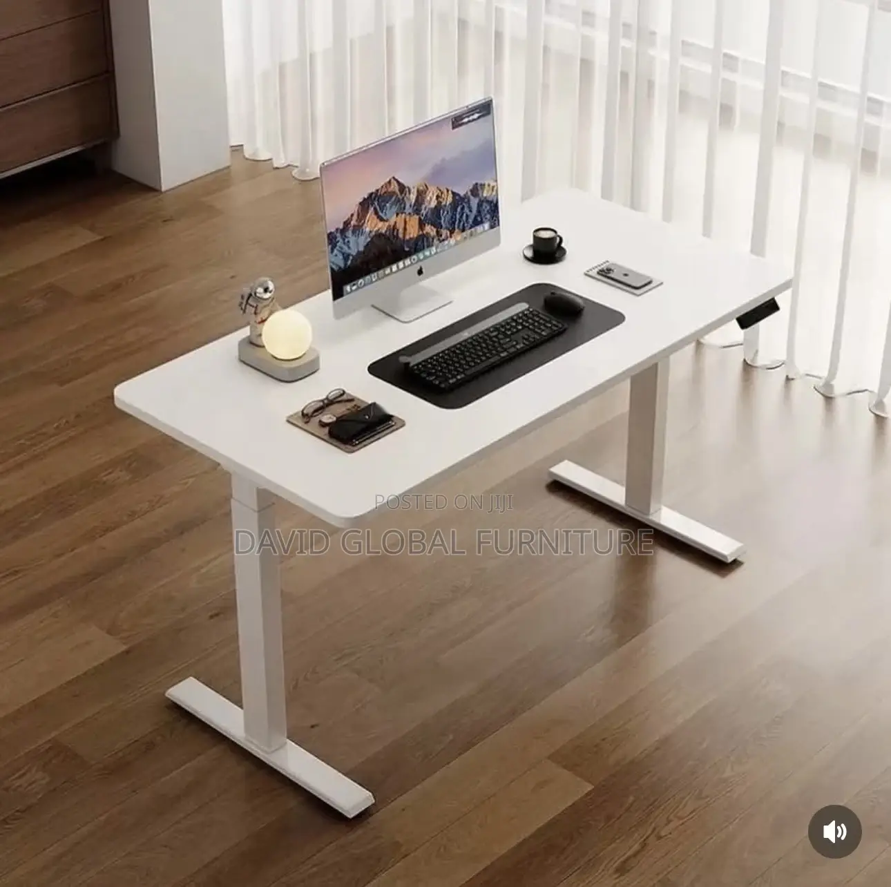 Amazing Sit and Stand Desk