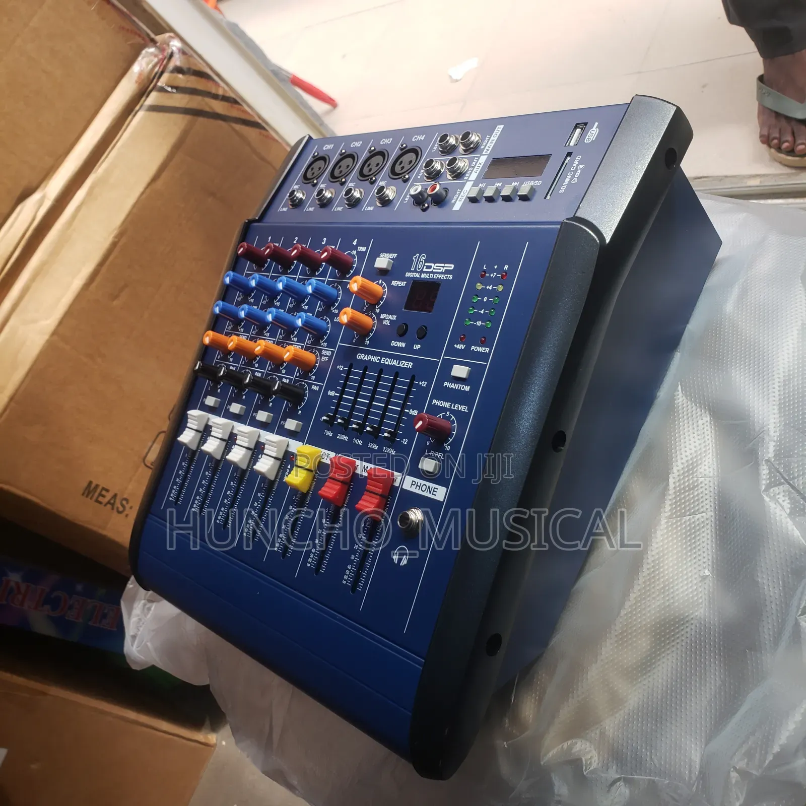 High Quality Mixer 4channel Powed