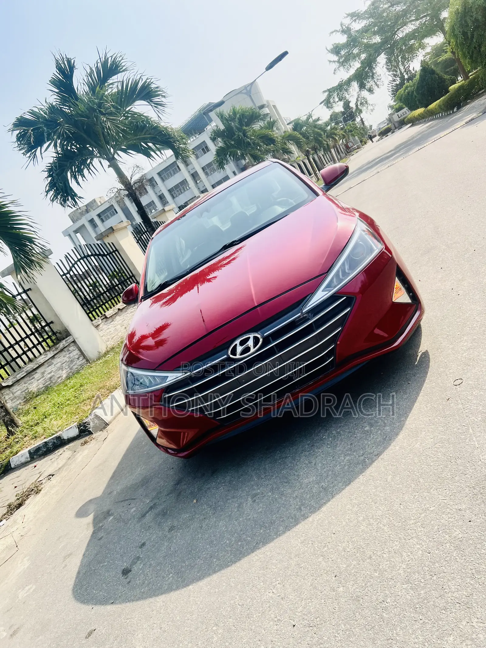 Hyundai Elantra SE 2020 Red