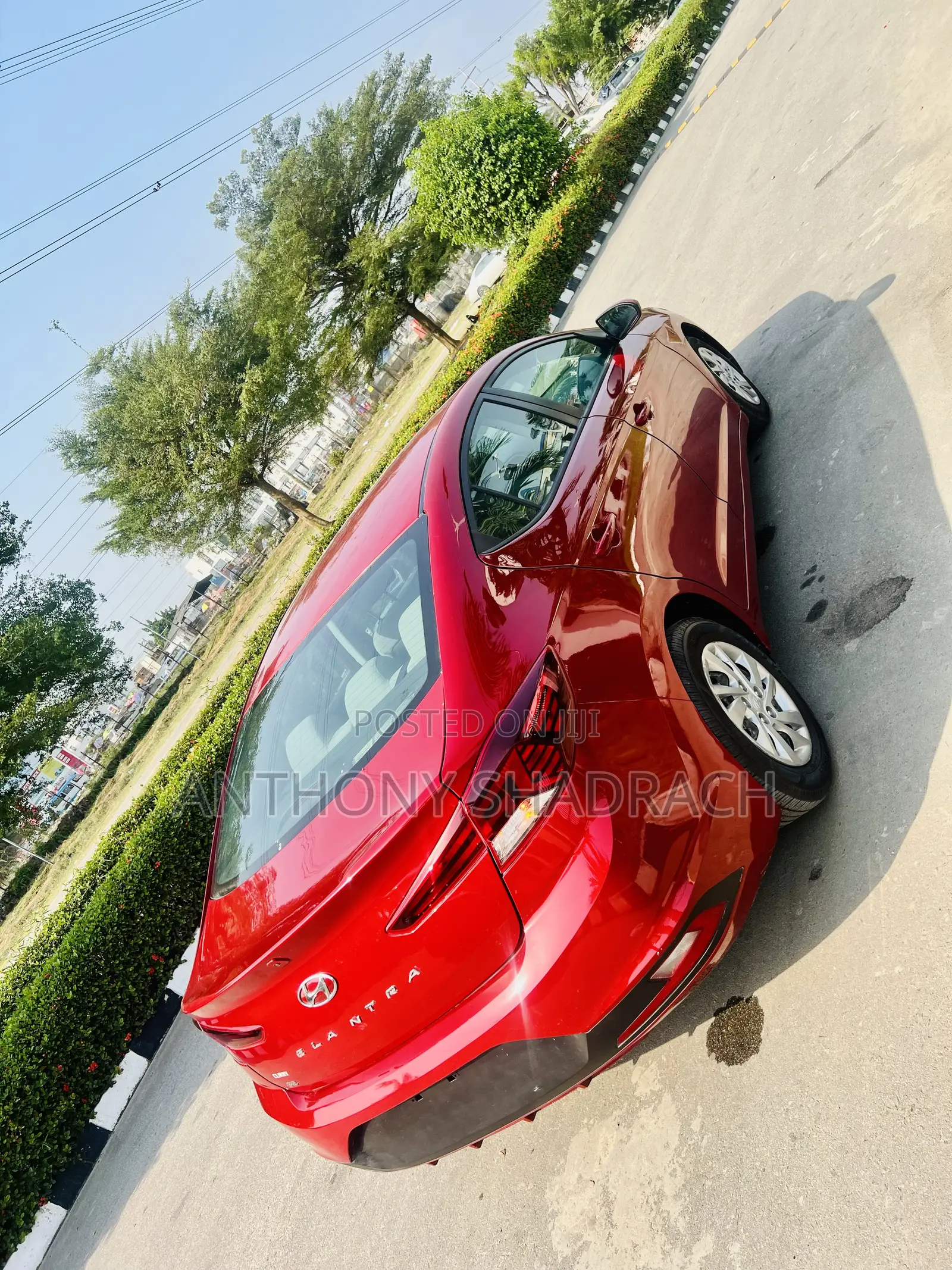 Hyundai Elantra SE 2020 Red