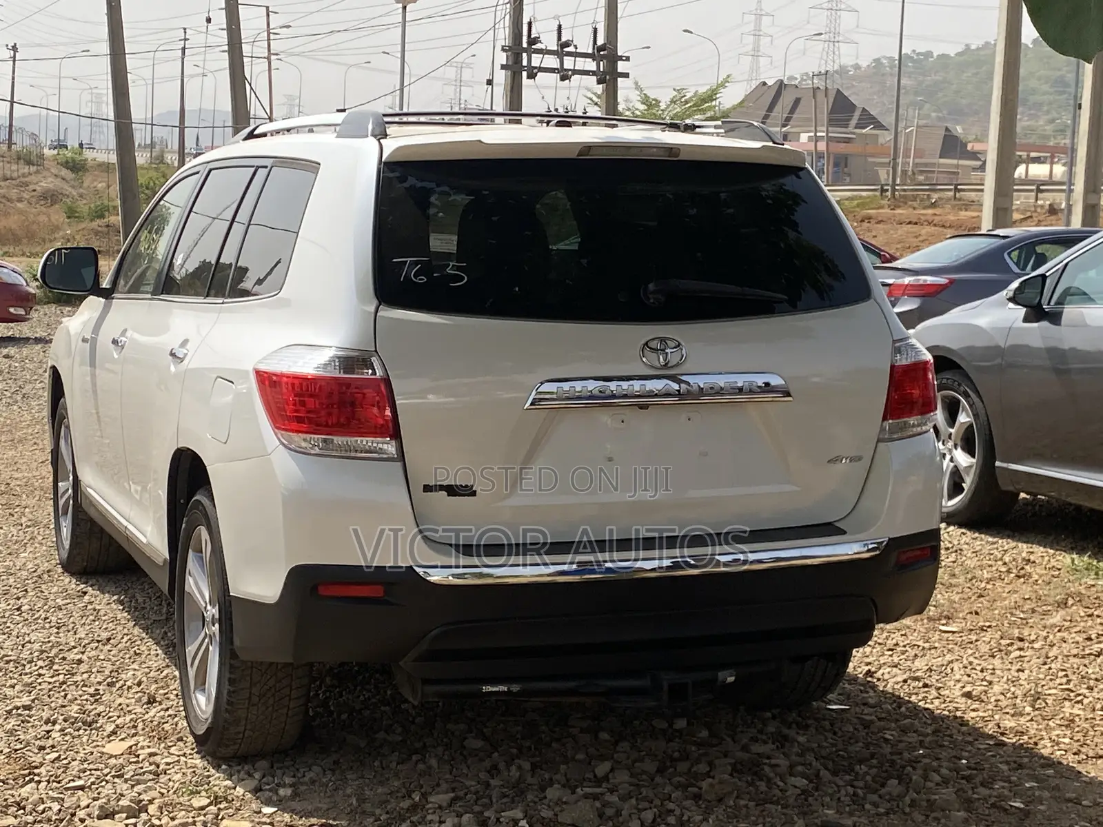 Toyota Highlander Limited 3.5l 4WD 2013 White