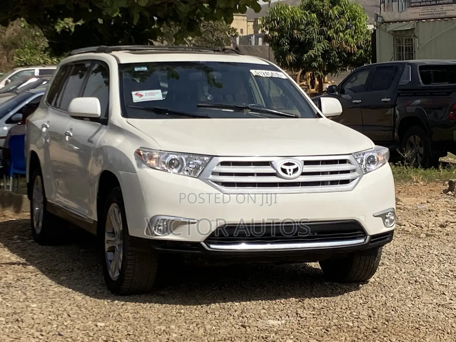 Toyota Highlander Limited 3.5l 4WD 2013 White