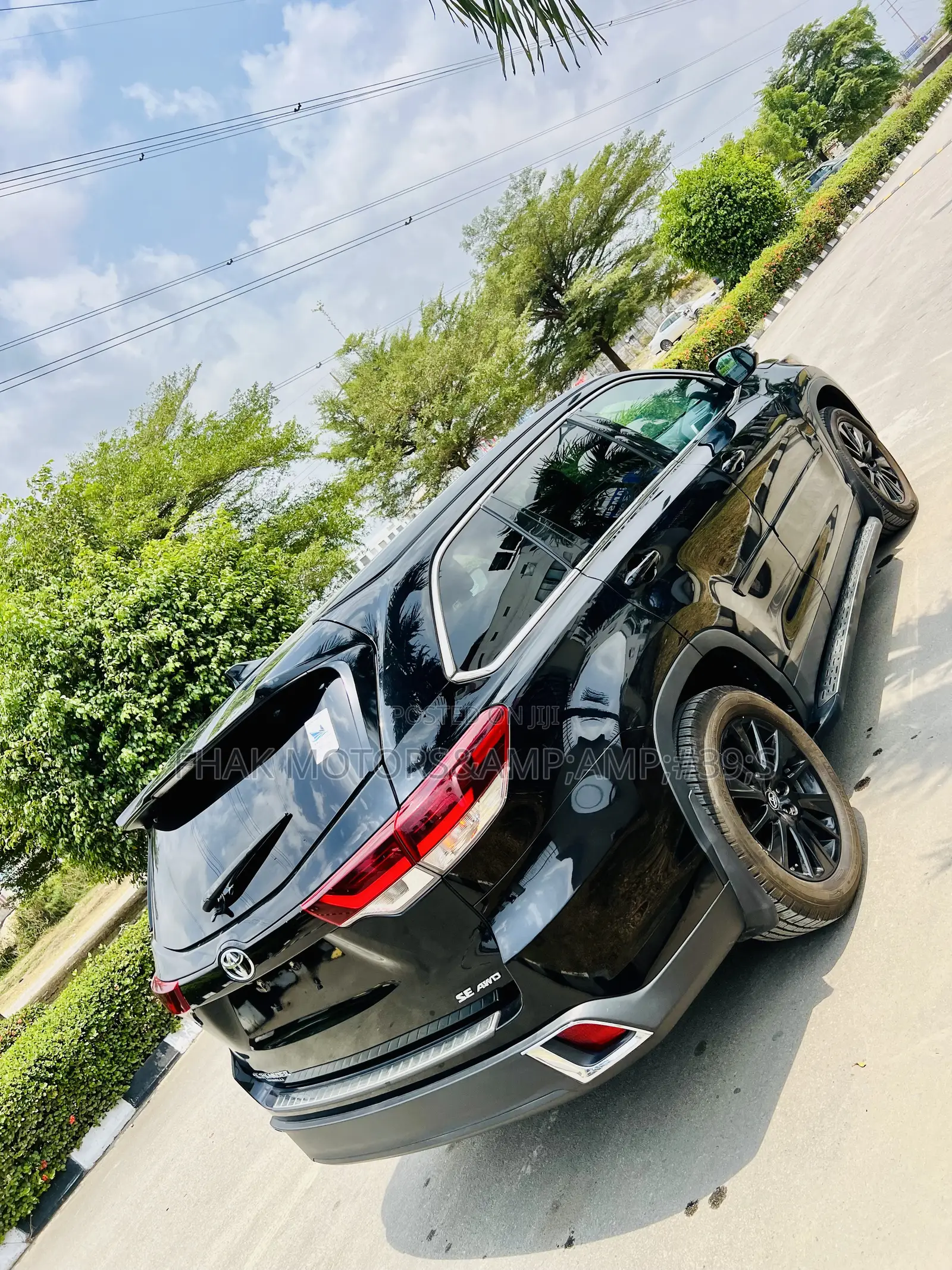 Toyota Highlander SE 2019 Black