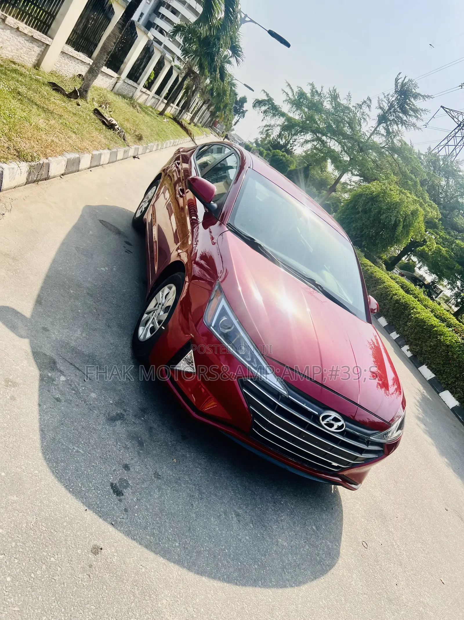 Hyundai Elantra SE 2020 Red