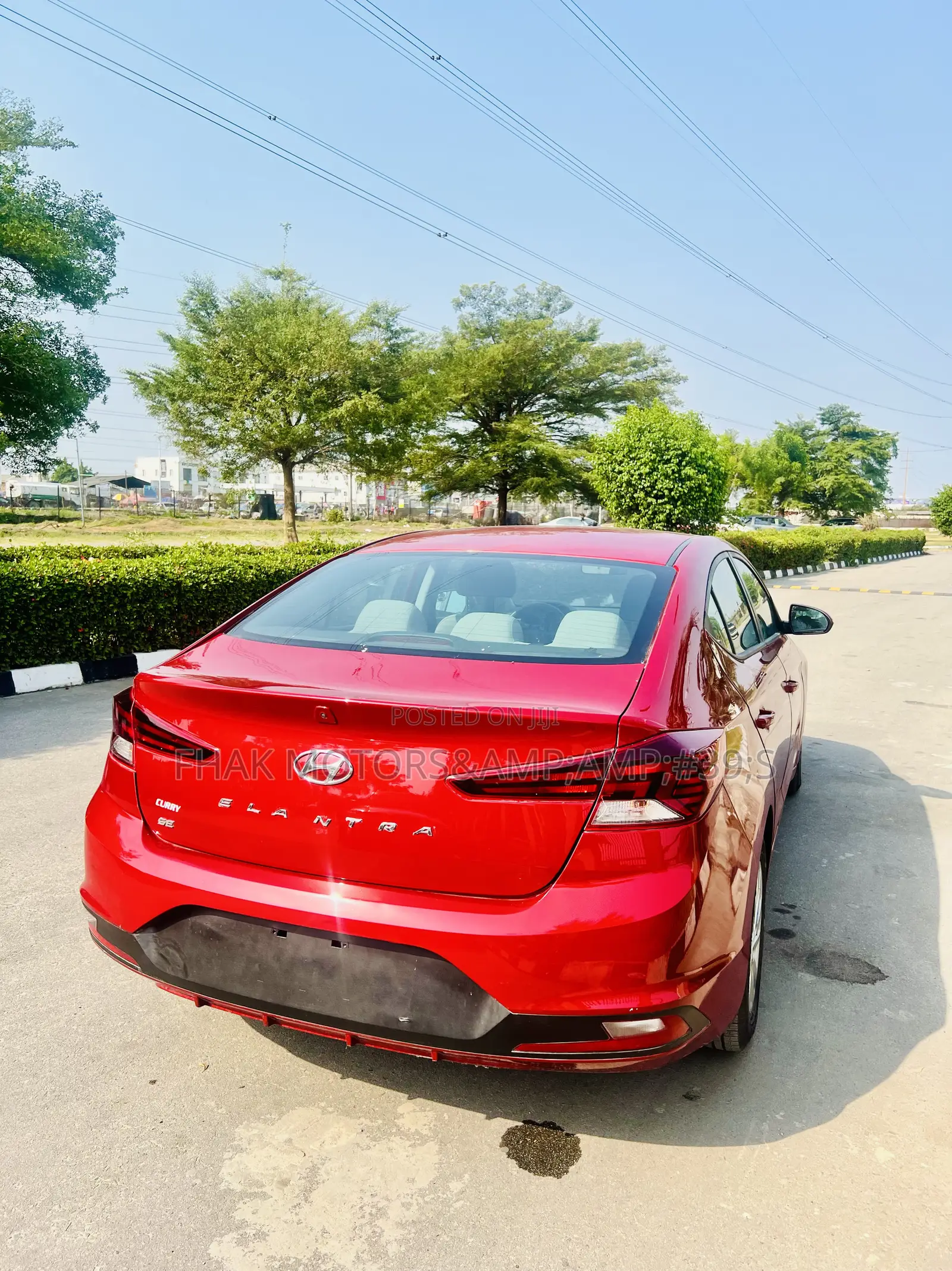 Hyundai Elantra SE 2020 Red
