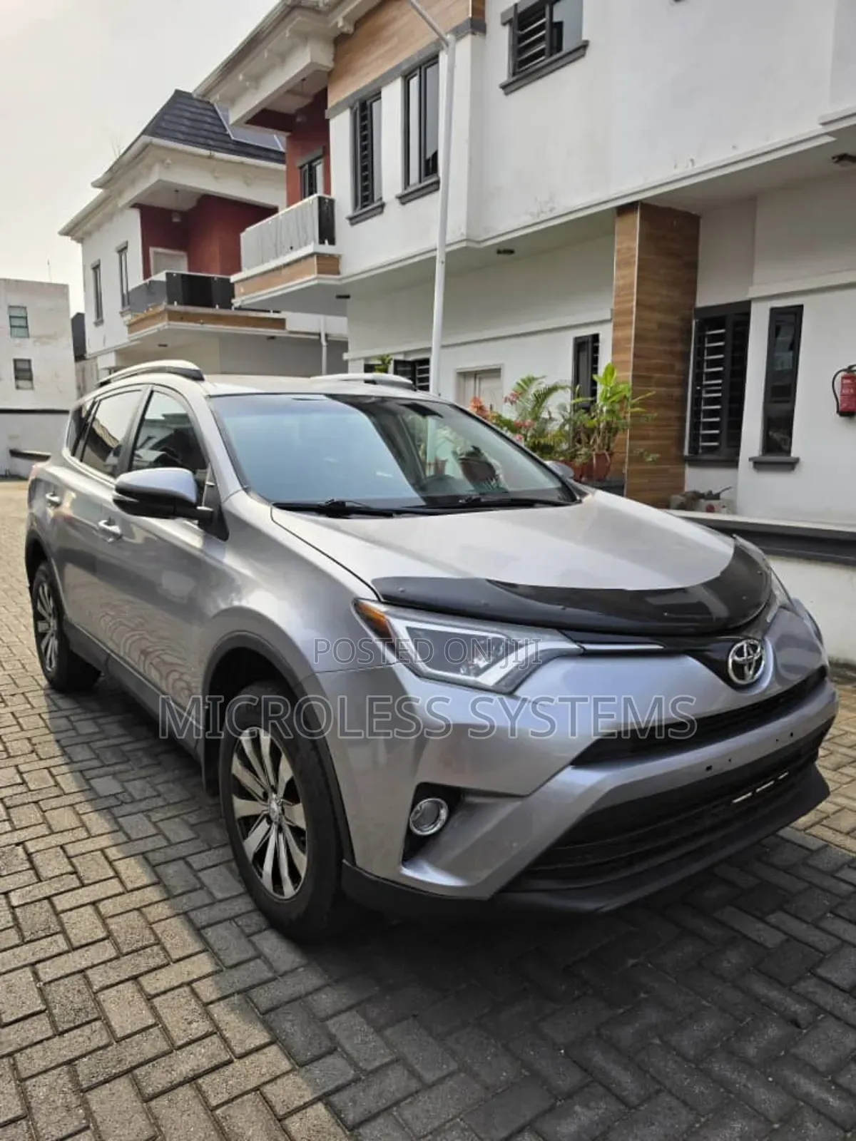 Toyota RAV4 2016 Silver