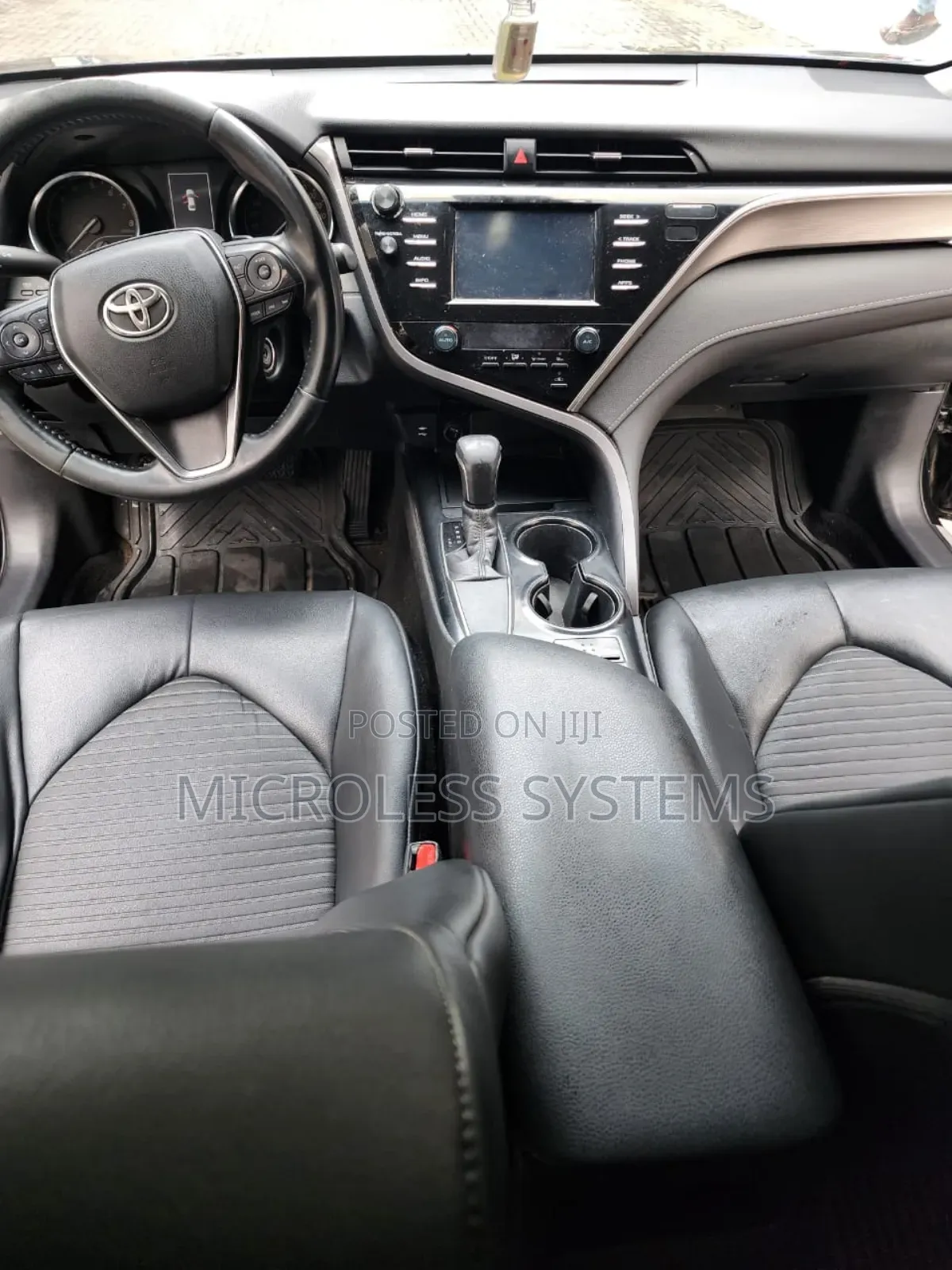 Toyota Camry 2018 Black