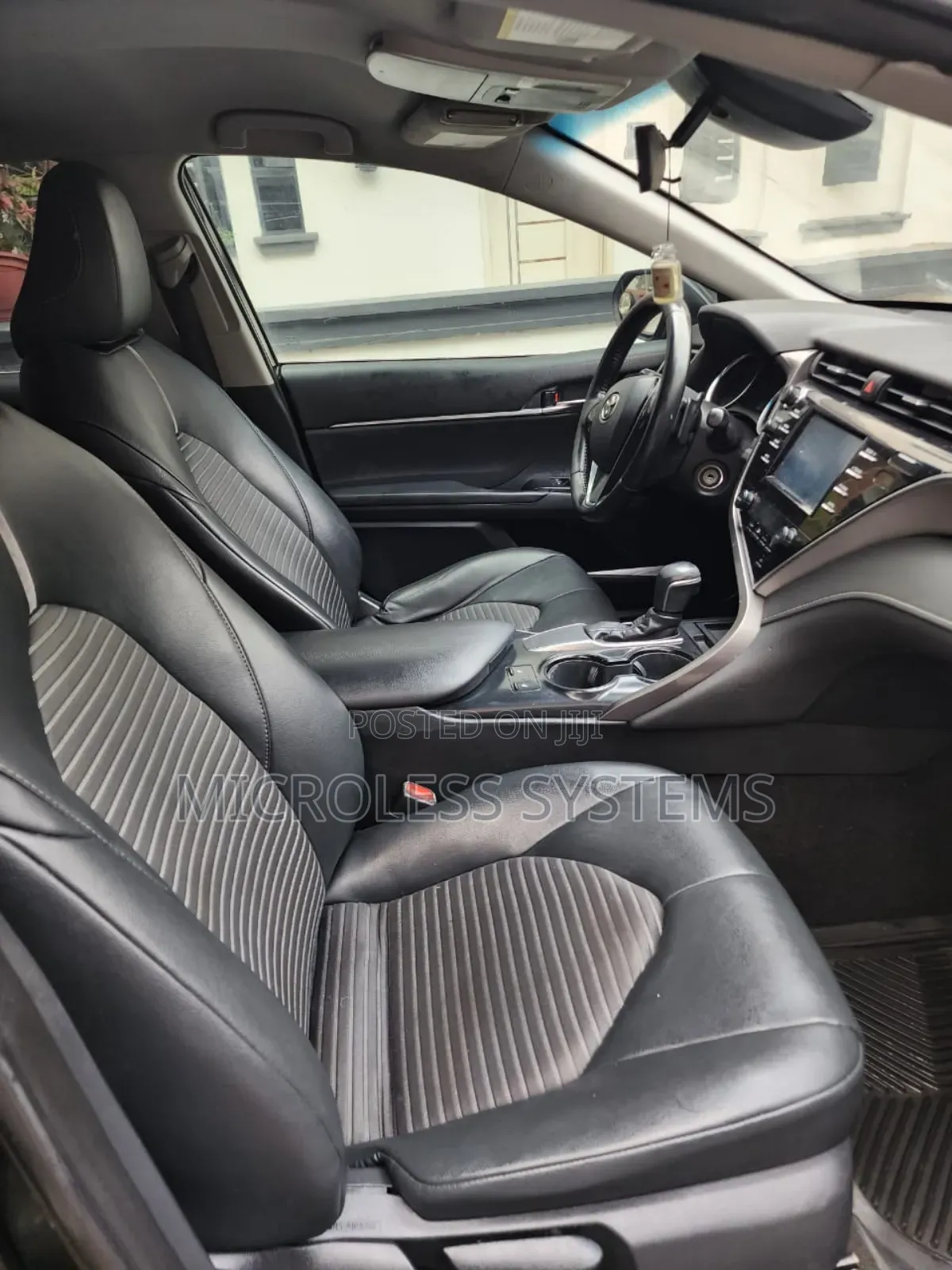 Toyota Camry 2018 Black