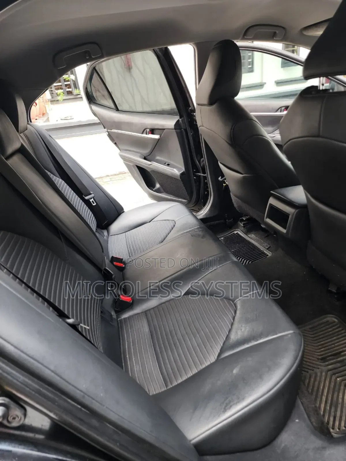 Toyota Camry 2018 Black