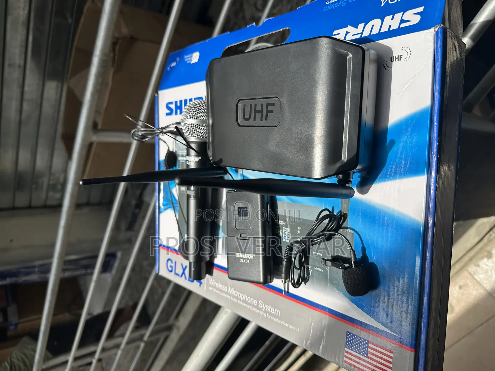 Shure Glxd4 Handle and Ovethead Wireless Microphone