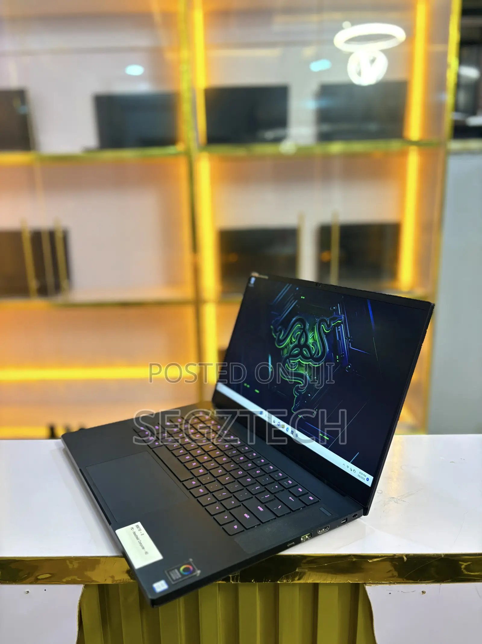 Laptop Razer Blade Advanced 16GB Intel Core i7 SSD 512GB