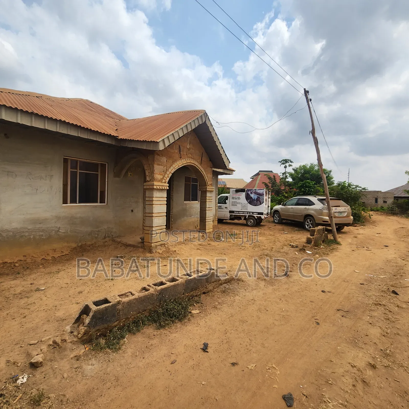 2bdrm Bungalow in Omi Adio for sale