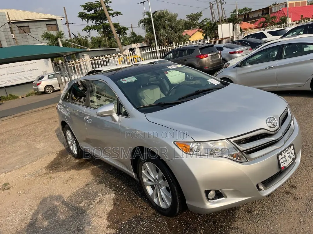 Toyota Venza XLE AWD 2013 Silver
