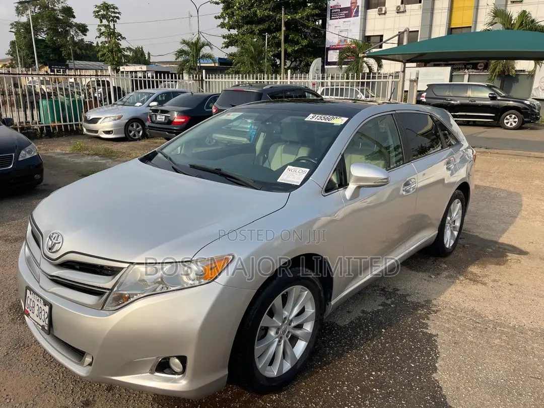 Toyota Venza XLE AWD 2013 Silver