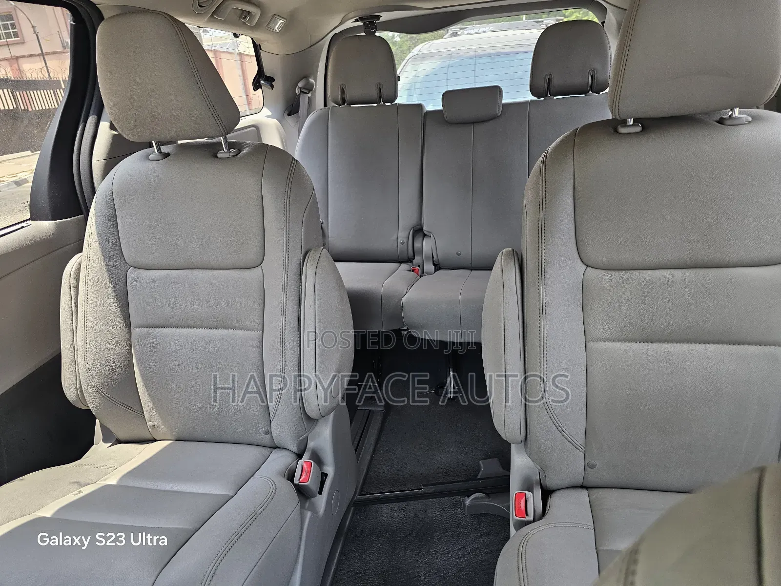 Toyota Sienna XLE 7 Passenger AWD 2020 Black