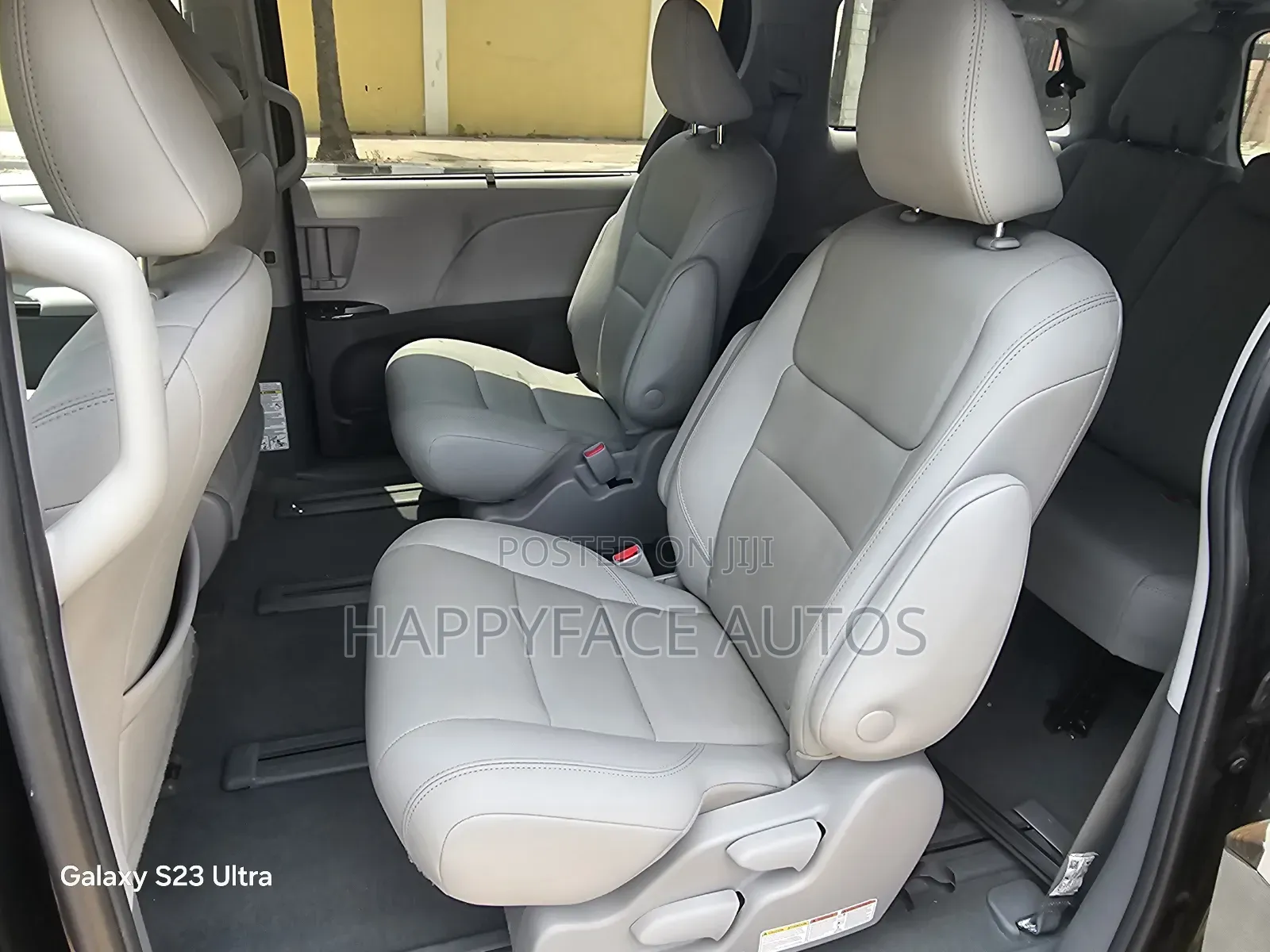 Toyota Sienna XLE 7 Passenger AWD 2020 Black