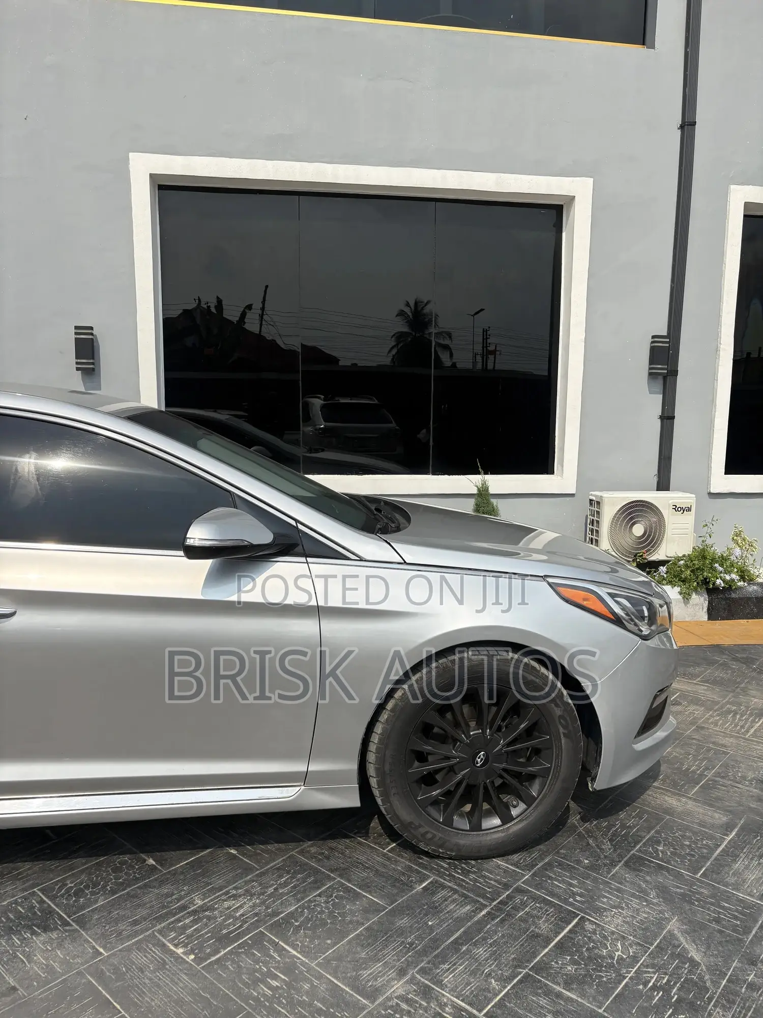 Hyundai Sonata Limited 4dr Sedan (2.4L 4cyl 6A) 2015 Silver