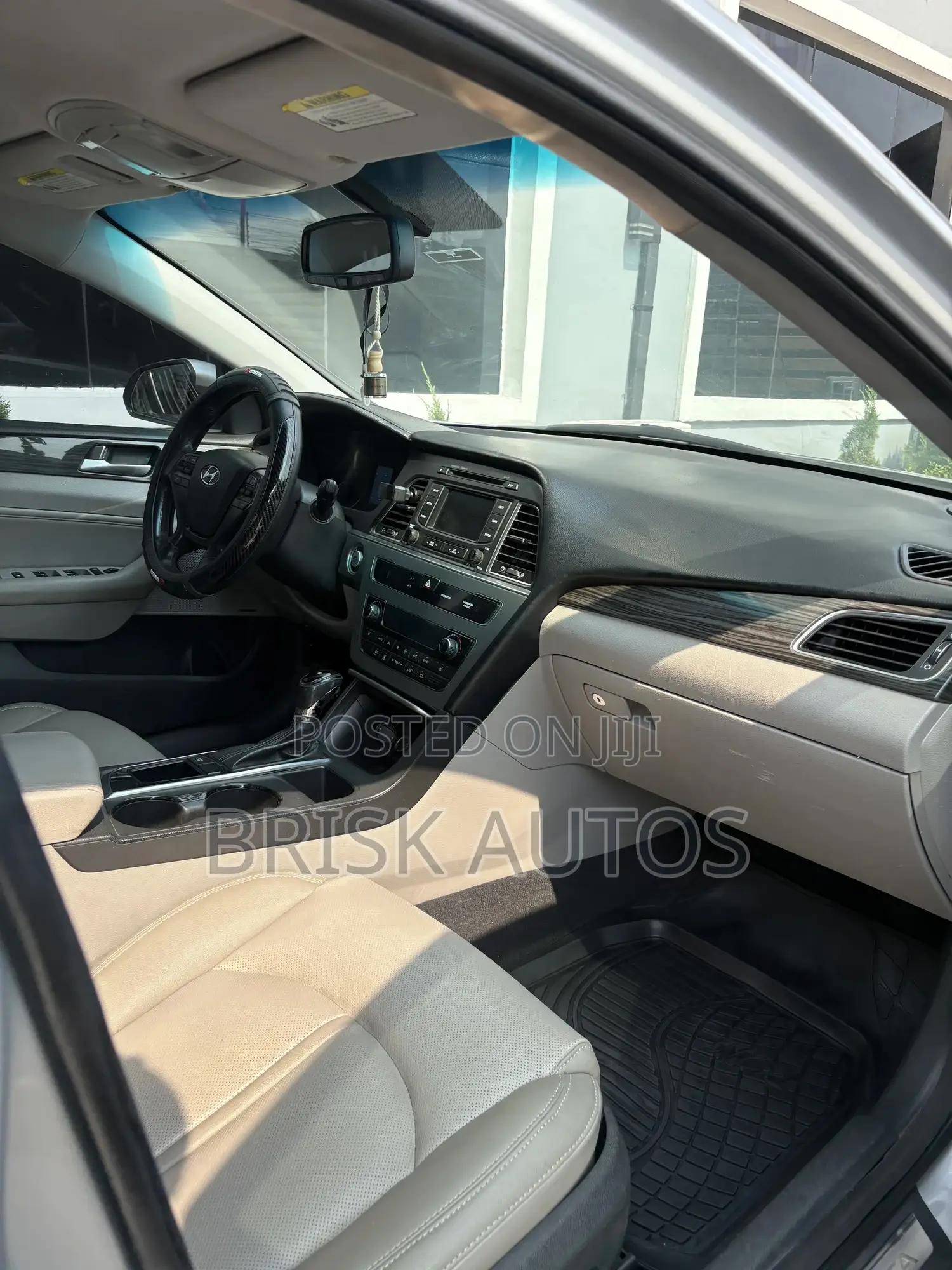 Hyundai Sonata Limited 4dr Sedan (2.4L 4cyl 6A) 2015 Silver