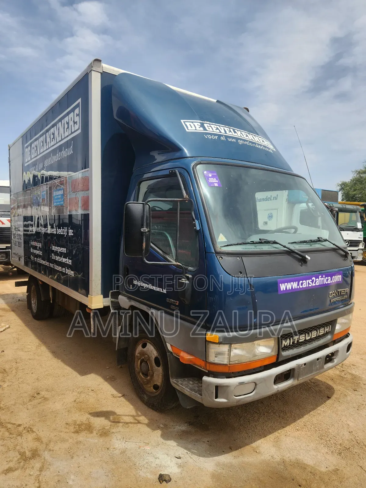 Mitsubishi Canter 2002 Blue