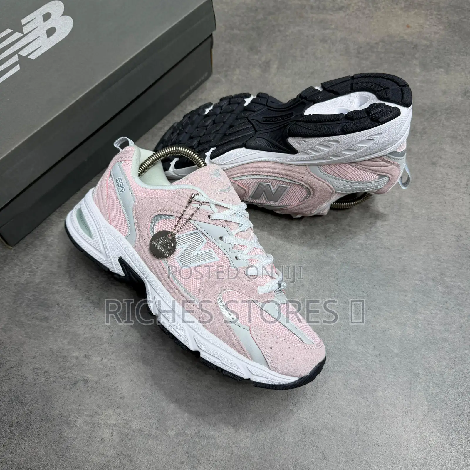 New Balance 530 Stone Pink