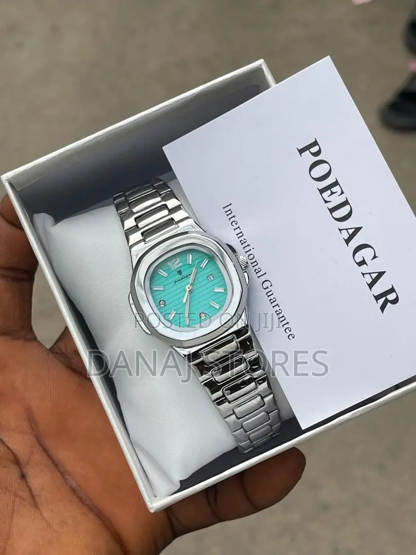 Poedagar 728 Elegant Women Watch