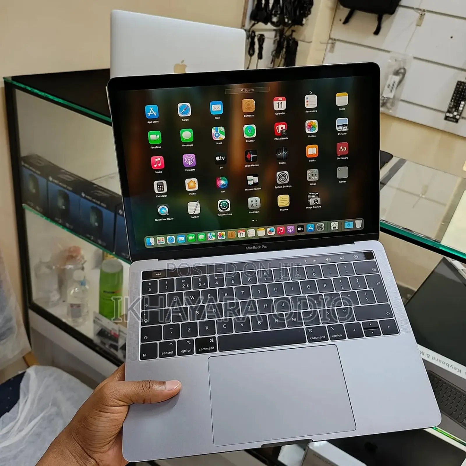 Laptop Apple MacBook 2018 32GB Intel Core i7 SSD 512GB