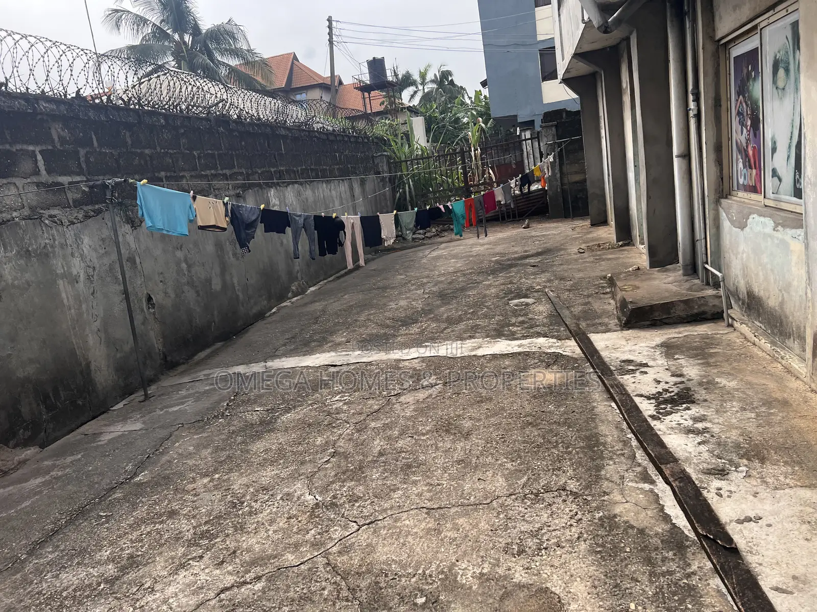 6bdrm Bungalow in Umuahia for sale