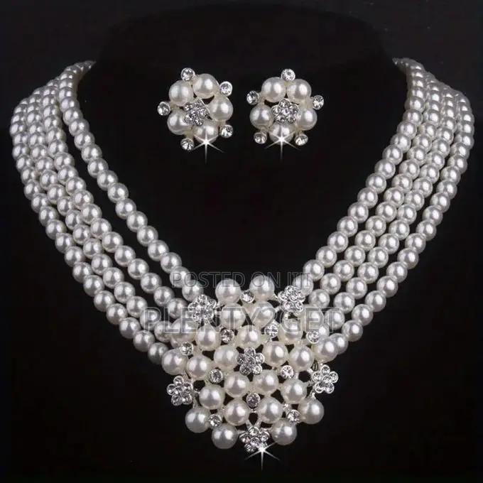 Gorgeous Bridal Jewelry Set: Atmospheric Luxury Necklace Earrings Fo
