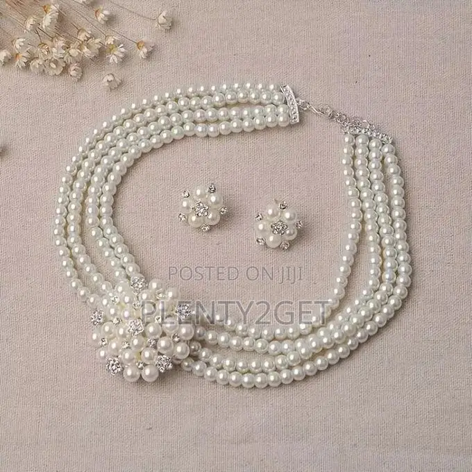 Gorgeous Bridal Jewelry Set: Atmospheric Luxury Necklace Earrings Fo