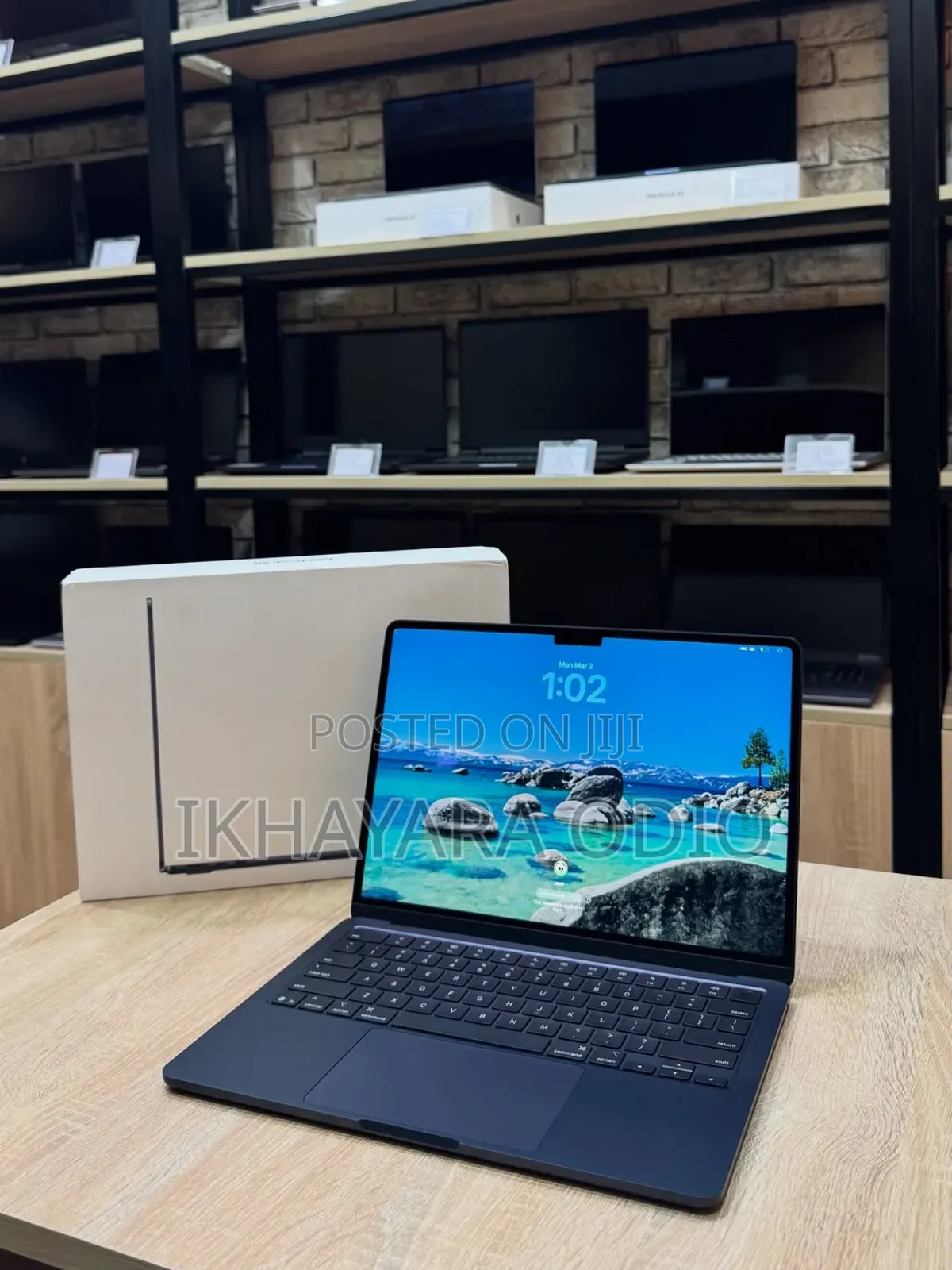 Laptop Apple MacBook Air 2025 M4 13-inch 8GB Apple M5 SSD 512GB