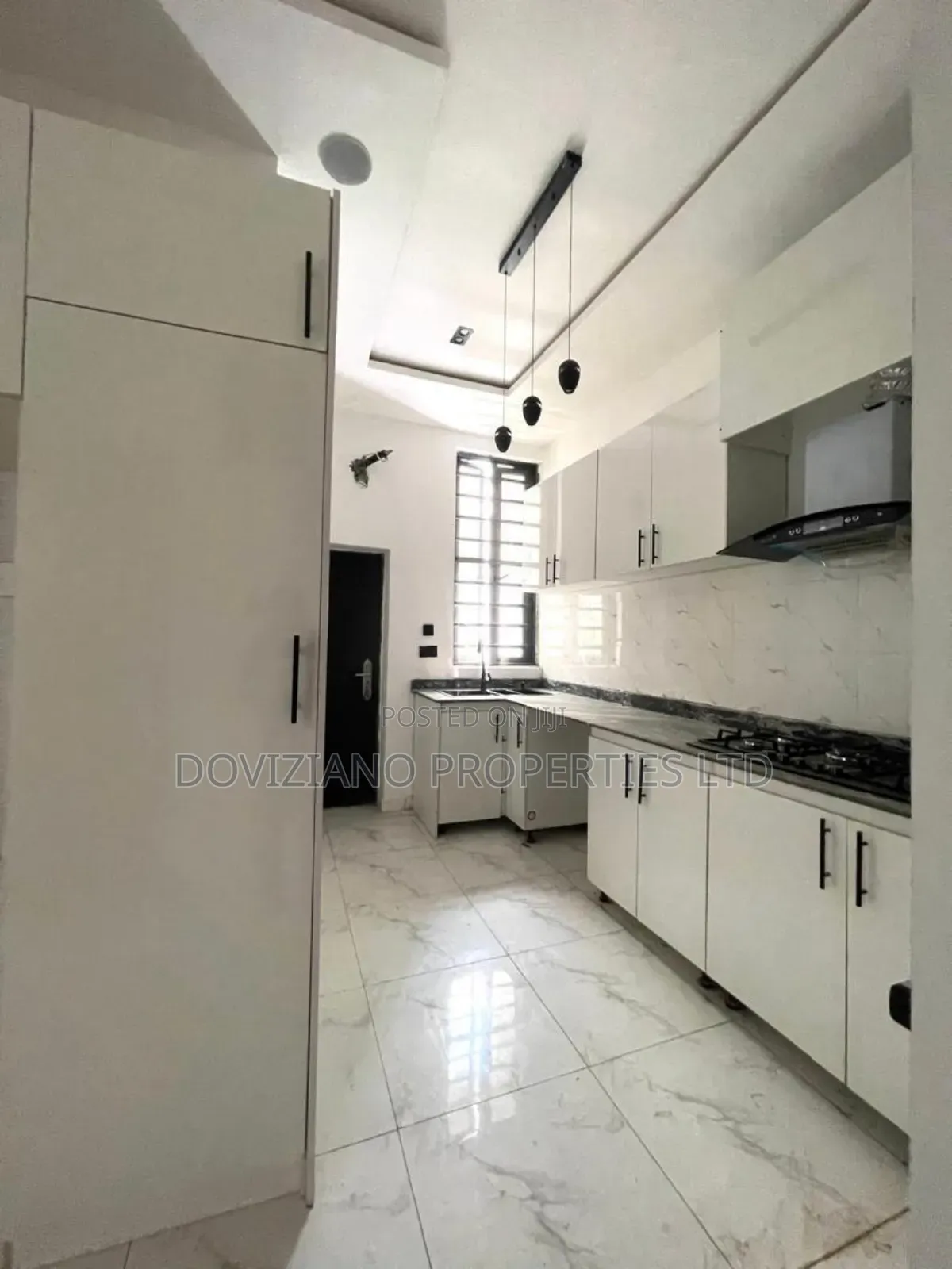 4bdrm Duplex in Ologolo for sale