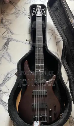 Ibanez Gsr 6 Strings Bass Guitar