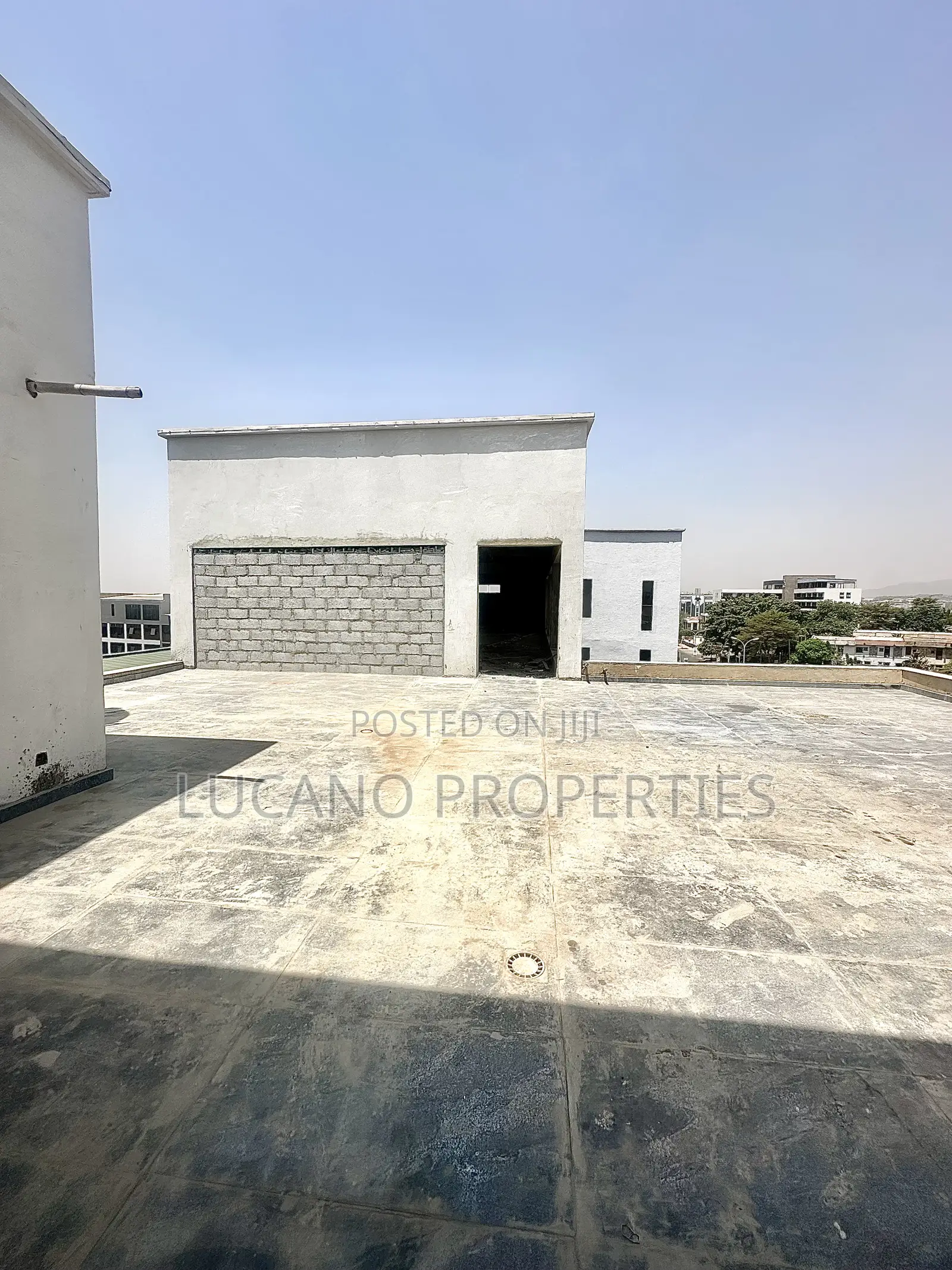 Roof Top Space for Restaurant and Lounge