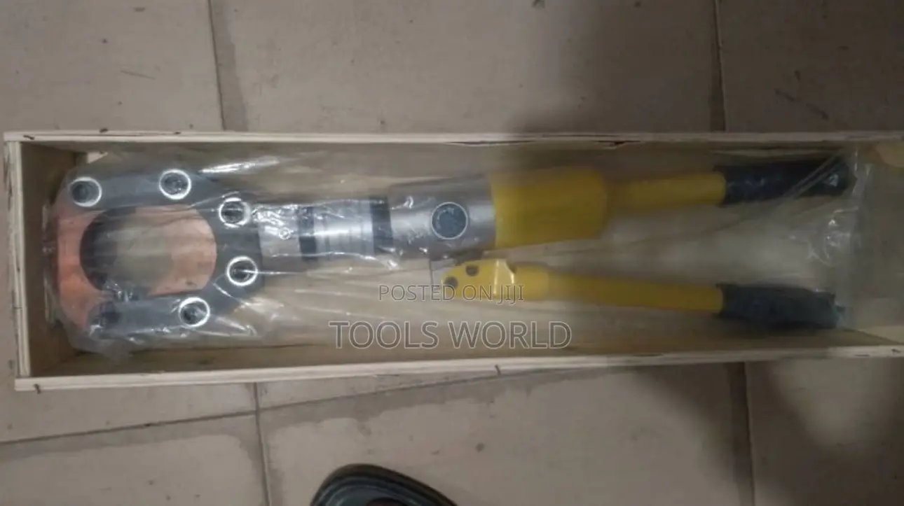Power for Clean Cable Cuts – 400mm Hydraulic Cable Cutter