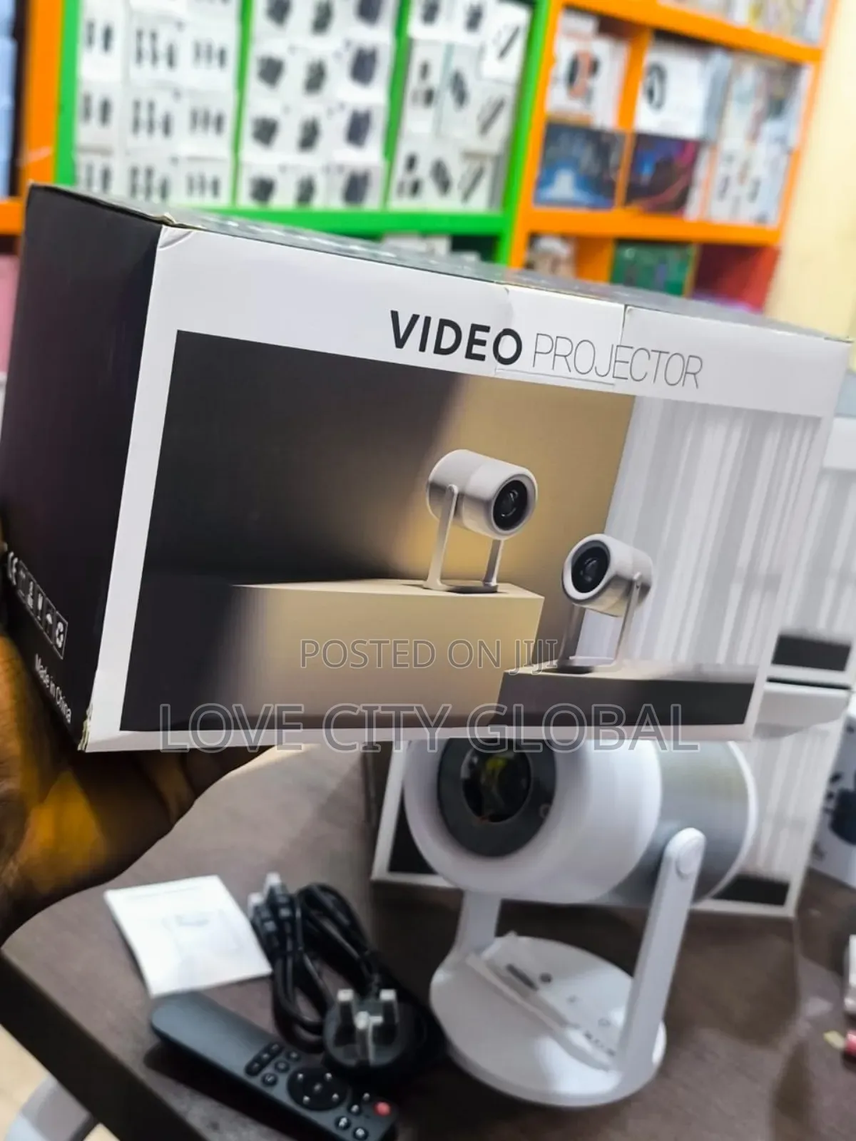 Outdoor J1 Projector Android 11.0 Wifi 6 Bt 5.2 Hd 150" Display
