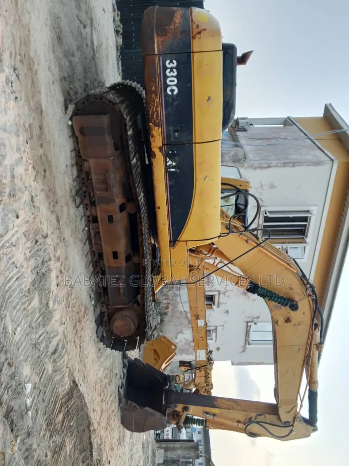 330 C With Hammer Line