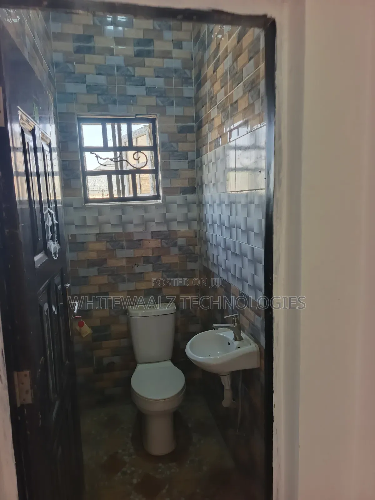 1bdrm House in Rock Garden City, Phase 2 / Jikwoyi for rent