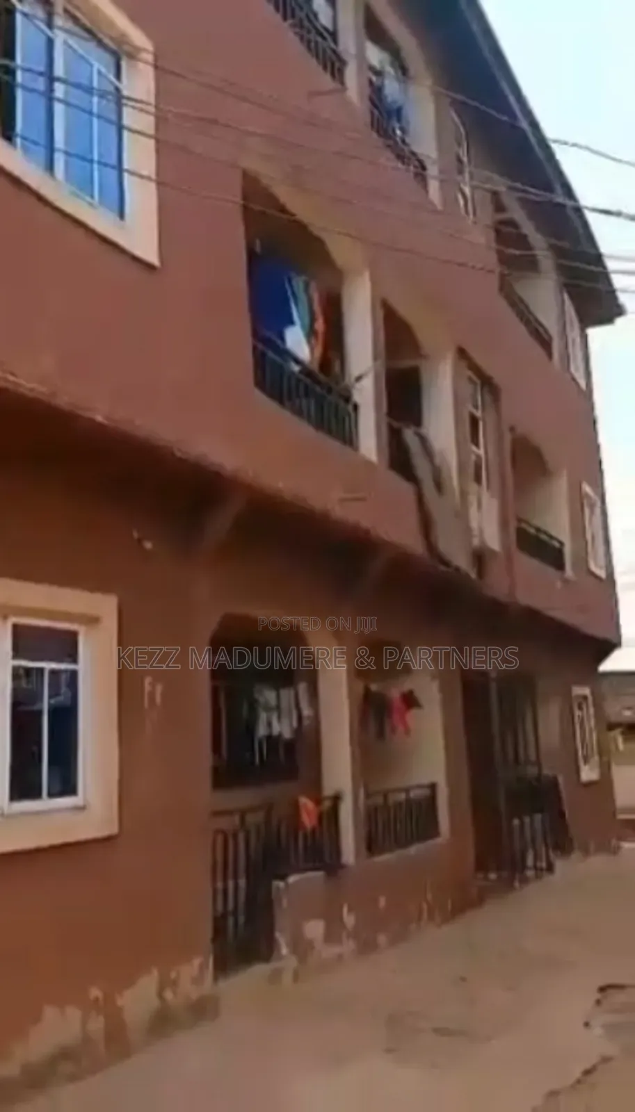 16bdrm Block of Flats in Abakpa Enugu State for sale