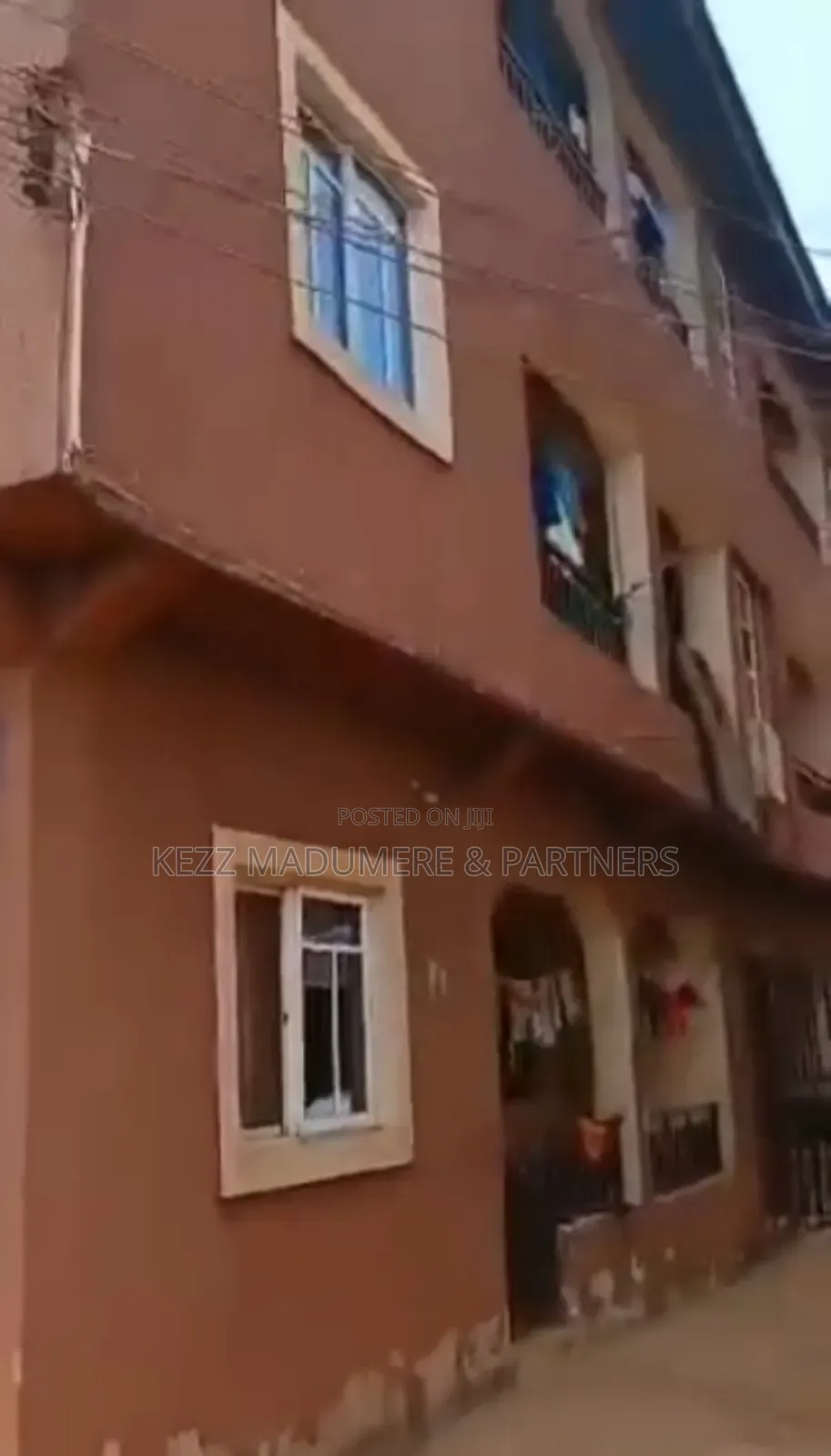 16bdrm Block of Flats in Abakpa Enugu State for sale